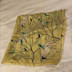100% Silk scarf | Vintage, light yellow, birds